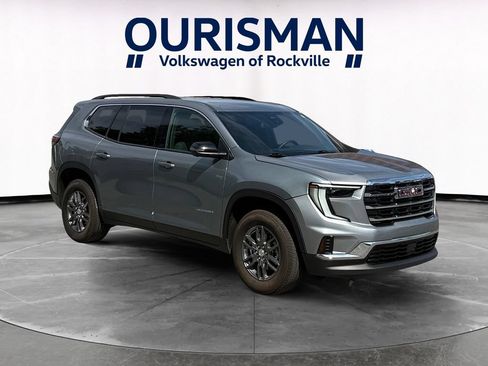 Used 2025 GMC Acadia Elevation FWD image 1