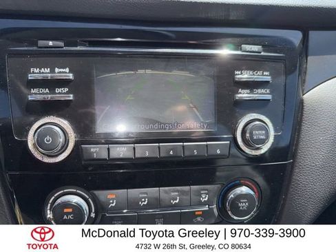 Used 2016 Nissan Rogue S AWD/4WD image 5