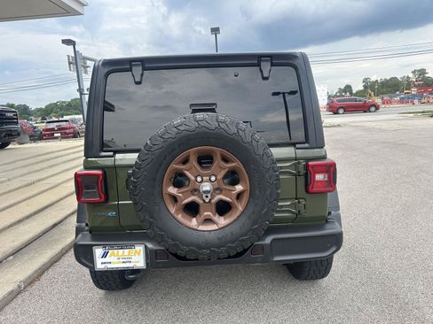 Used 2023 Jeep Wrangler Unlimited Rubicon 4xe w/ Safety Group AWD/4WD image 9