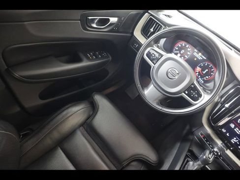 Used 2021 Volvo XC60 T6 Inscription w/ Advanced Package AWD/4WD image 18