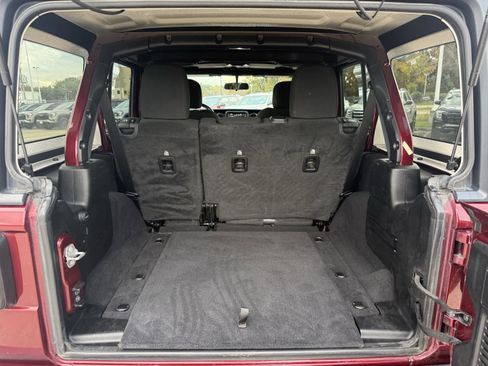 Used 2021 Jeep Wrangler Unlimited Sport image 29