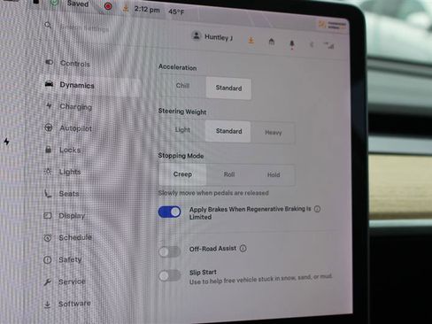 Used 2021 Tesla Model Y Long Range image 16