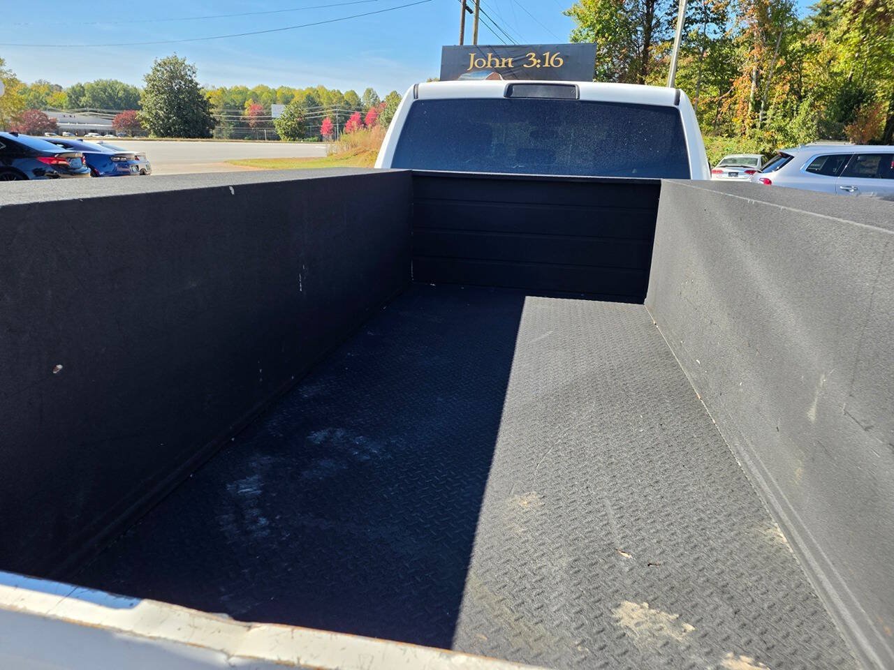 Used 2019 RAM 3500 Tradesman w/ Chrome Appearance Group AWD/4WD image 14
