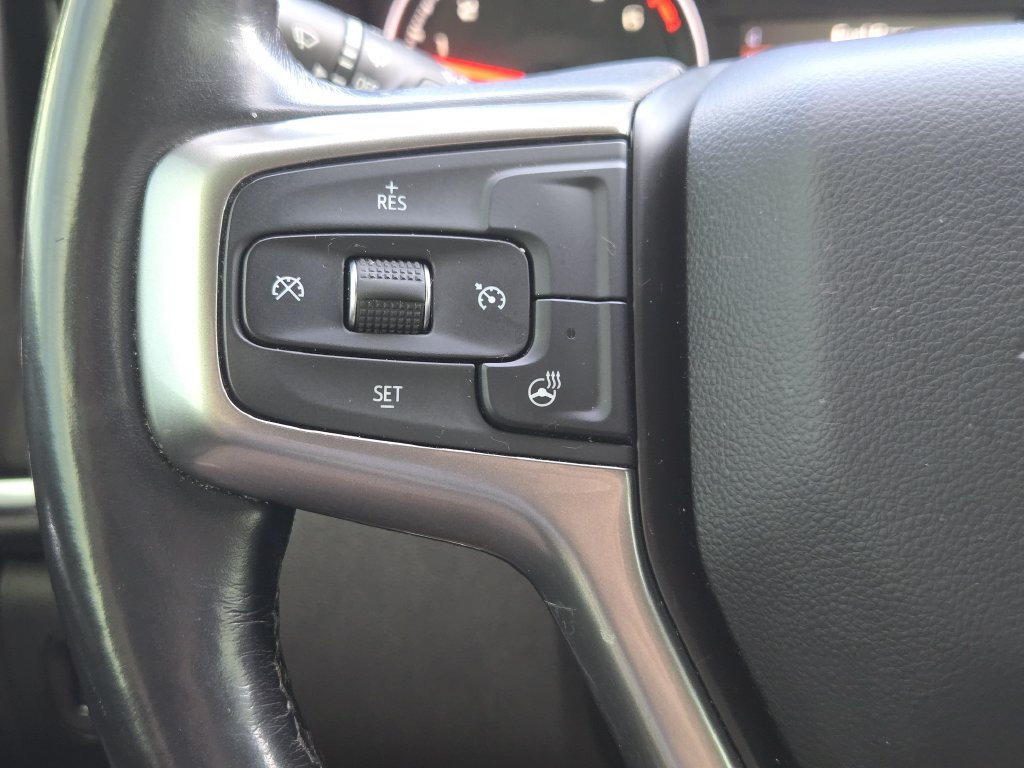 Used 2021 Chevrolet Silverado 1500 LT AWD/4WD image 23