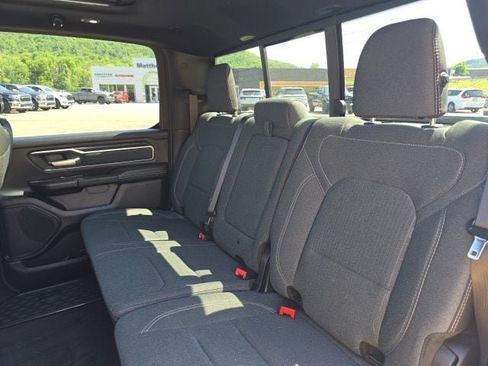 Used 2022 RAM 1500 Big Horn AWD/4WD image 24
