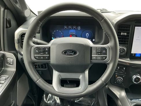 Used 2025 Ford F150 Lariat w/ Equipment Group 501A Mid AWD/4WD image 13