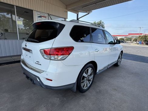Used 2014 Nissan Pathfinder Platinum w/ Platinum Premium Package AWD/4WD image 4