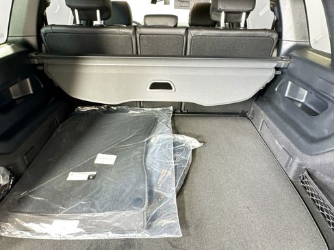 New 2026 Mercedes-Benz GLB 250 4MATIC image 24