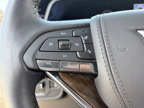 Certified 2024 Cadillac Escalade ESV Sport Platinum w/ LPO, ONYX Package AWD/4WD image 22