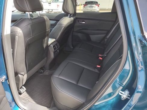 Used 2025 Nissan Murano SL AWD/4WD image 17