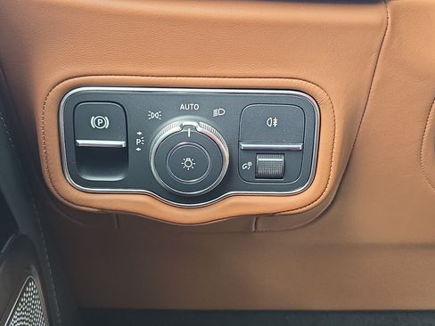 Certified 2026 Mercedes-Benz G 63 AMG 4MATIC image 25