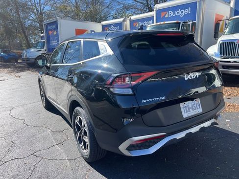 Used 2024 Kia Sportage LX image 7