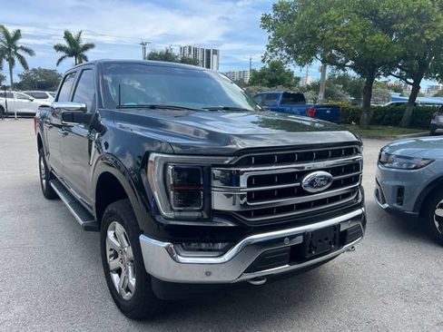 Used 2022 Ford F150 Lariat w/ Equipment Group 502A High AWD/4WD image 3