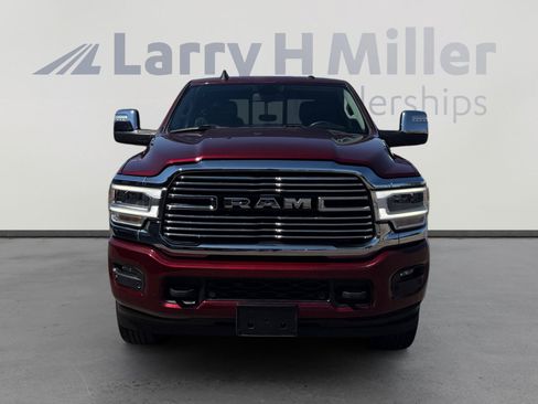 Used 2023 RAM 2500 Laramie AWD/4WD image 8