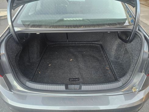 Used 2019 Volkswagen Jetta S w/ Driver Assistance Package image 17