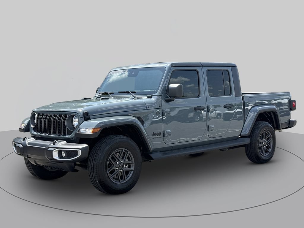 Used 2025 Jeep Gladiator Sport AWD/4WD image 7