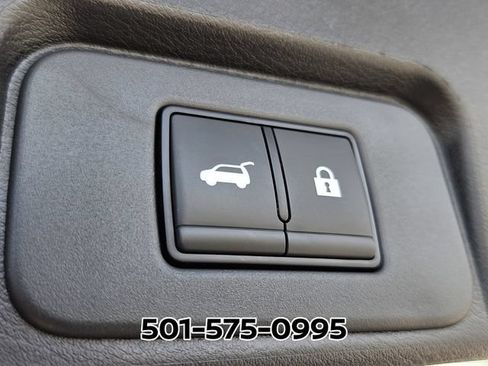 Used 2026 Nissan Rogue SV FWD image 16