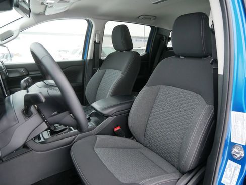 Used 2024 Ford Ranger XLT image 9