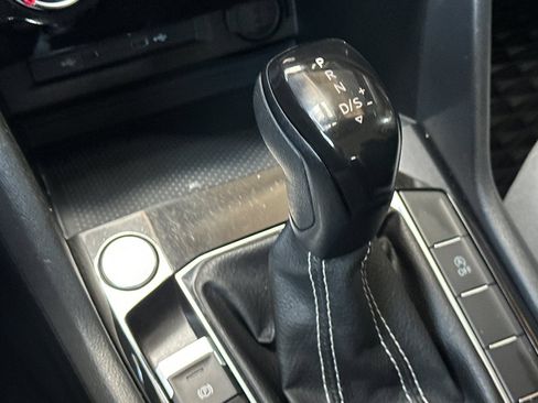 Used 2023 Volkswagen Taos S FWD image 21