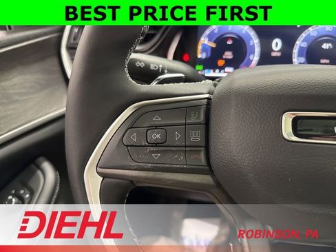 New 2026 Jeep Grand Cherokee Altitude AWD/4WD image 25