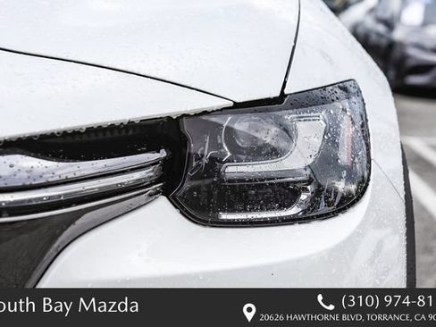 Certified 2025 MAZDA CX-70 Plug-In Hybrid w/ Premium Pkg AWD/4WD image 4