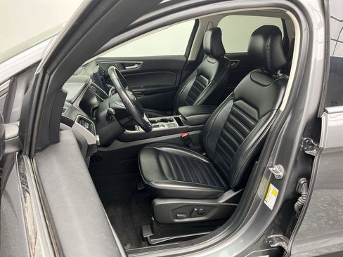 Used 2023 Ford Edge SEL AWD/4WD image 9