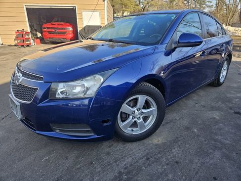 Used 2013 Chevrolet Cruze LT image 1