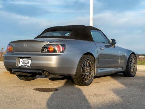 Used 2000 Honda S2000 image 8