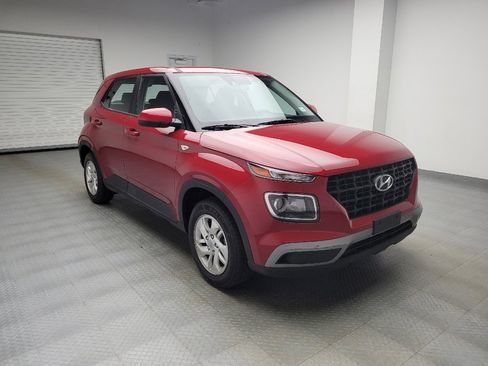 Used 2021 Hyundai Venue SE FWD image 13