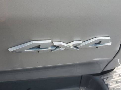 Used 2020 RAM 1500 Big Horn AWD/4WD image 6