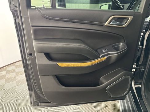 Used 2017 GMC Yukon XL Denali w/ Open Road Package image 18