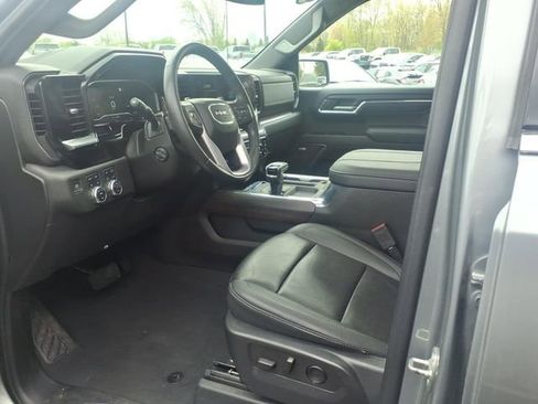 Used 2023 GMC Sierra 1500 SLT w/ SLT Premium Plus Package AWD/4WD image 12