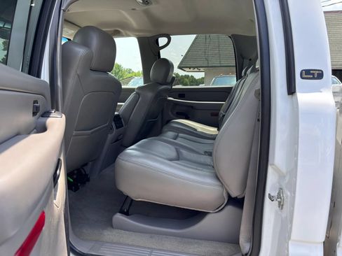 Used 2007 Chevrolet Silverado 2500 LT w/ Heavy-Duty Power Package AWD/4WD image 22