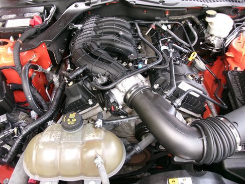Used 2015 Ford Mustang Coupe w/ Equipment Group 051A image 43