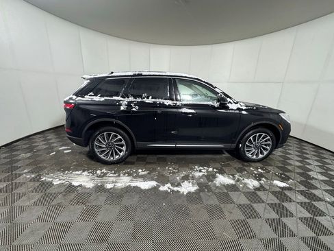 New 2026 Lincoln Corsair Reserve image 8