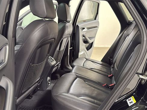 Used 2018 Audi Q3 2.0T Premium Plus w/ S Line Competition Package image 15