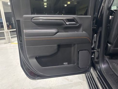 Used 2024 GMC Sierra 3500 AT4 w/ AT4 Premium Plus Package AWD/4WD image 31