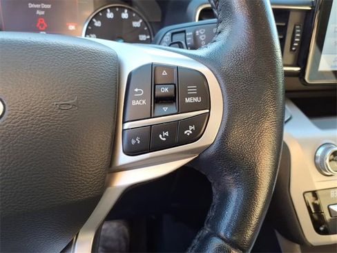 Used 2021 Ford Explorer XLT w/ Equipment Group 202A image 19