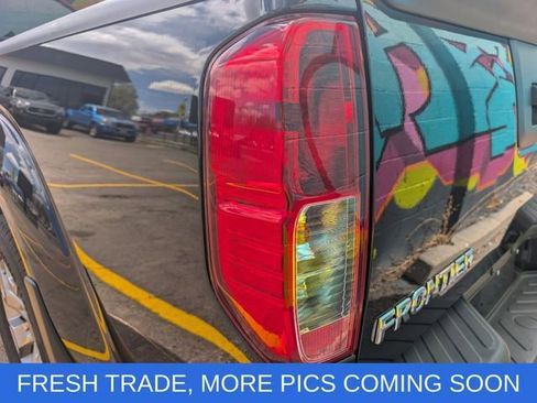 Used 2020 Nissan Frontier SV image 13