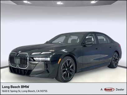New 2025 BMW i7 xDrive60 w/ Premium Package