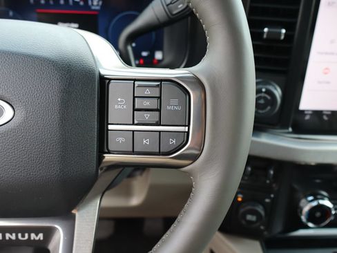 New 2026 Ford F350 Platinum w/ Platinum Plus Package AWD/4WD image 32