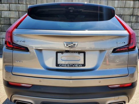 Certified 2022 Cadillac XT4 Premium Luxury w/ Enhanced Visibility Package image 15