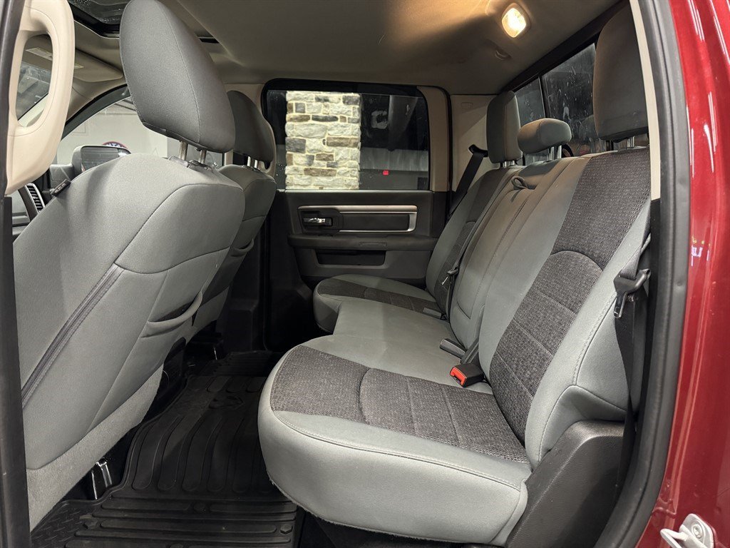 Used 2013 RAM 2500 SLT w/ Luxury Group AWD/4WD image 26