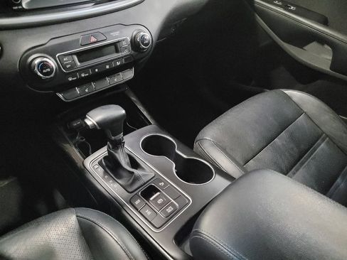 Used 2019 Kia Sorento EX AWD/4WD image 26