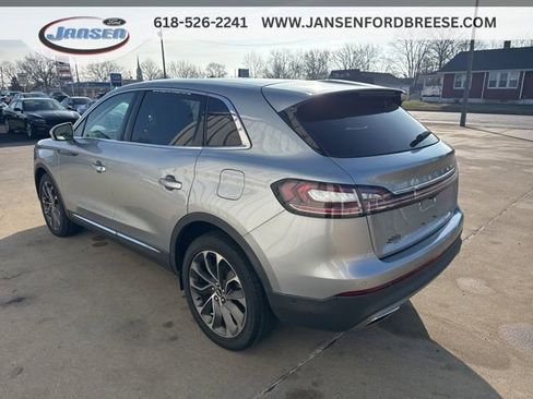 Used 2022 Lincoln Nautilus Reserve AWD/4WD image 4