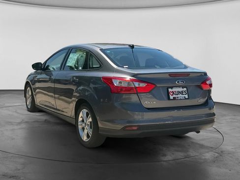 Used 2014 Ford Focus SE FWD image 7
