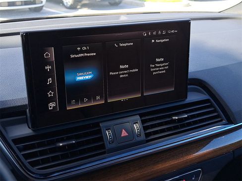 Used 2023 Audi Q5 2.0T Premium w/ Convenience Package image 12