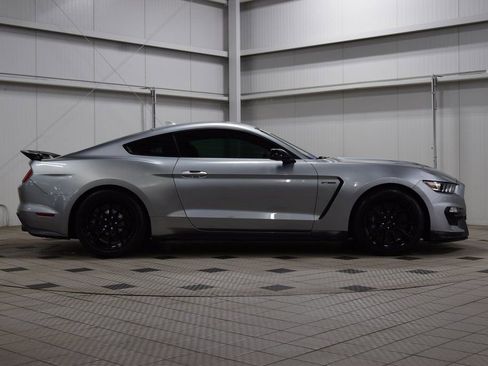 Used 2020 Ford Mustang Shelby GT350 w/ Technology Package image 9