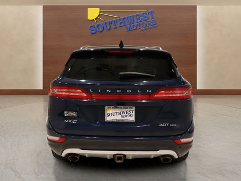 Used 2018 Lincoln MKC Reserve image 3