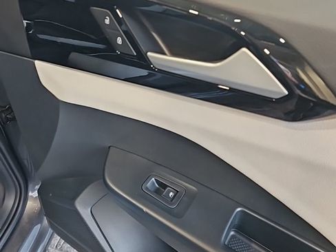 New 2026 Volkswagen Taos S AWD/4WD image 12